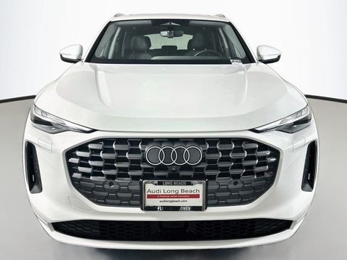 Used 2026 Audi Q5 Premium AWD/4WD image 2