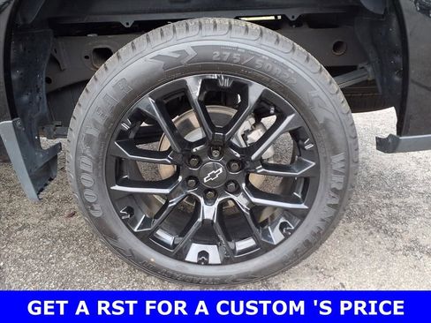 Used 2023 Chevrolet Silverado 1500 RST image 5