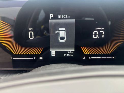 Used 2025 Kia K4 LXS image 41