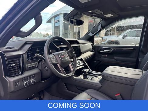 Used 2025 GMC Sierra 1500 AT4 w/ Technology Package image 6
