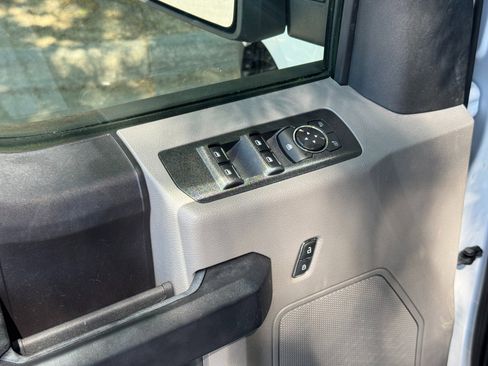 Used 2019 Ford F150 XL w/ Equipment Group 101A Mid RWD image 18