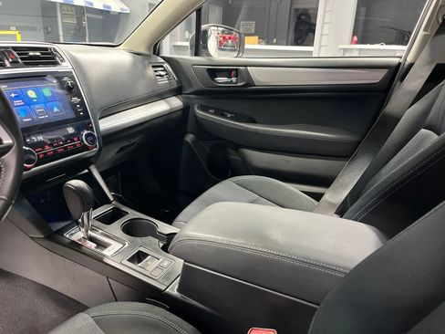 Used 2019 Subaru Legacy 2.5i Premium AWD/4WD image 15