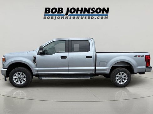 Used 2022 Ford F250 XL w/ STX Appearance Package AWD/4WD image 4