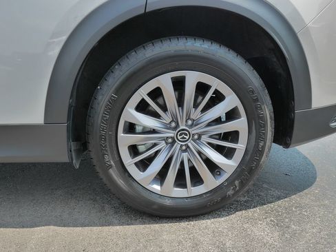 Used 2025 MAZDA CX-90 3.3 Turbo w/ Preferred Package AWD/4WD image 9