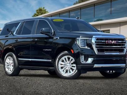 Used 2022 GMC Yukon SLT w/ SLT Premium Package