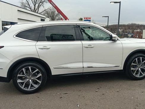 Used 2023 Acura MDX SH-AWD w/ Technology Package image 7