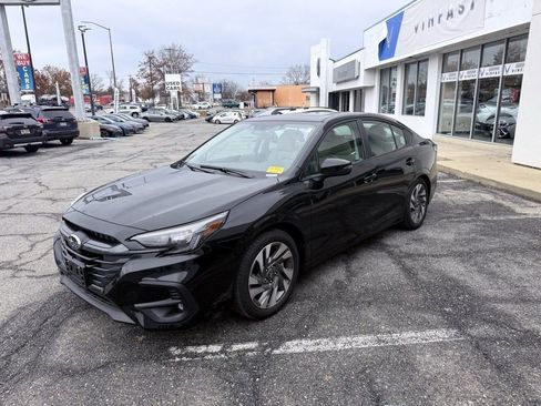Certified 2025 Subaru Legacy Limited image 3