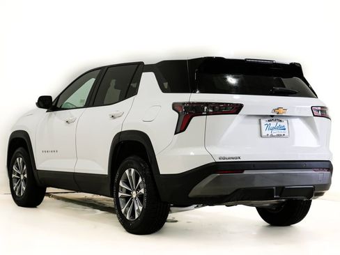 Used 2025 Chevrolet Equinox LT image 8