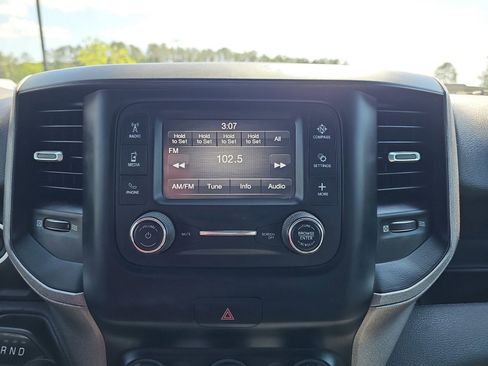 Used 2021 RAM 2500 Tradesman w/ Chrome Appearance Group AWD/4WD image 22
