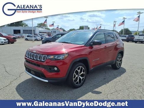 Used 2025 Jeep Compass Limited AWD/4WD image 1