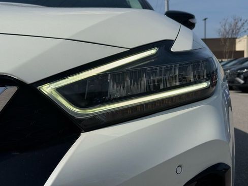 Used 2023 Nissan Maxima Platinum w/ Sport Mat Group image 10