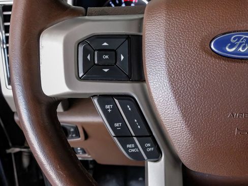 Used 2017 Ford F250 King Ranch w/ King Ranch Ultimate Package AWD/4WD image 16