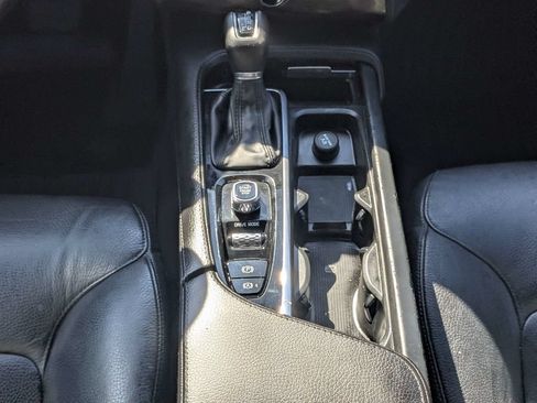 Used 2019 Volvo XC90 T6 Momentum w/ Advanced Package AWD/4WD image 20
