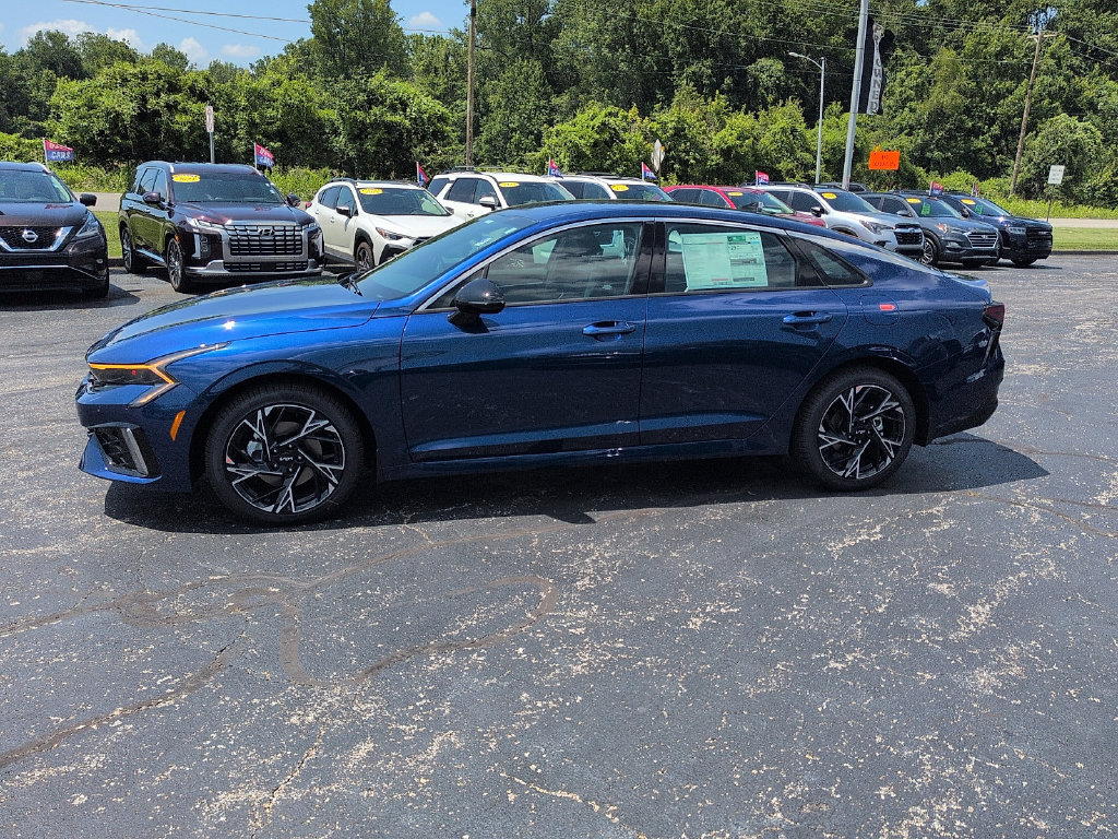 New 2026 Kia K5 GT-Line FWD image 4