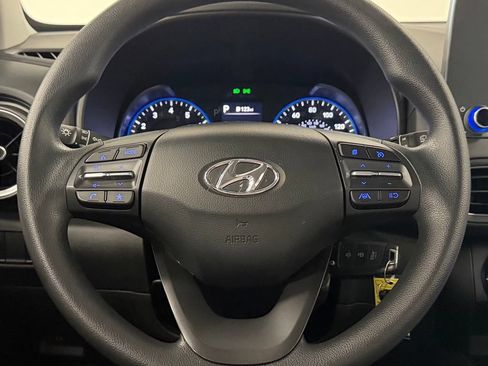 Used 2023 Hyundai Kona SE AWD/4WD image 16