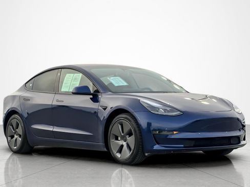 Used 2018 Tesla Model 3 Mid Range image 7