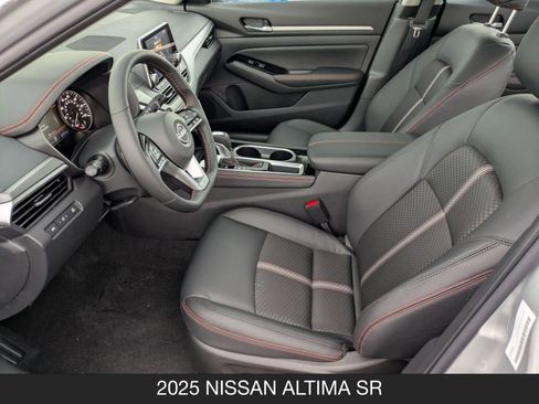 New 2025 Nissan Altima 2.5 SR image 14