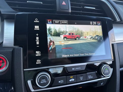 Used 2018 Honda Civic Touring image 24