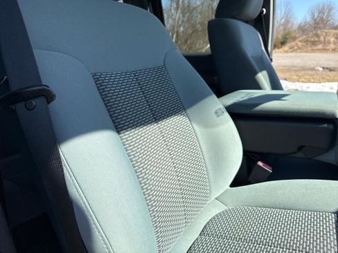 Used 2011 Ford F250 XLT w/ XTR Pkg image 25