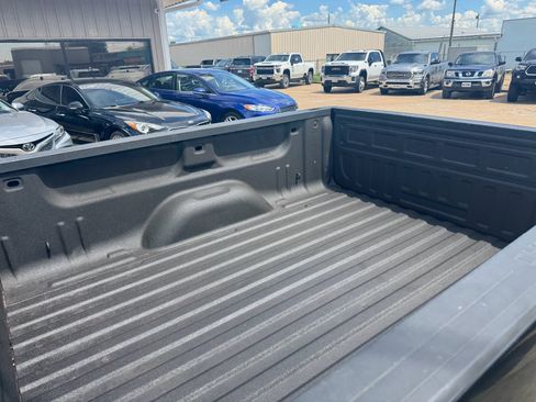 Used 2017 Chevrolet Silverado 1500 LTZ w/ Texas Edition image 11