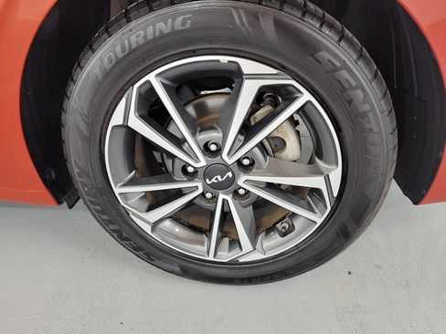 Used 2023 Kia Forte LXS FWD image 11