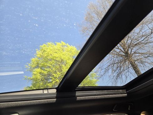 Certified 2025 Acura ADX A-Spec image 22