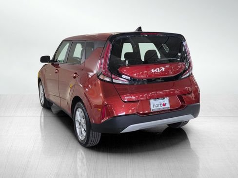 Used 2023 Kia Soul LX w/ Option Group 015 image 5