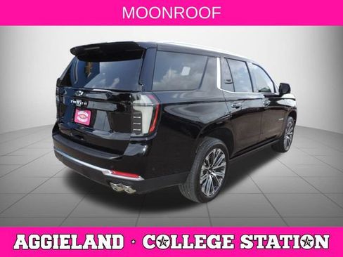 Used 2026 Chevrolet Tahoe High Country RWD image 4