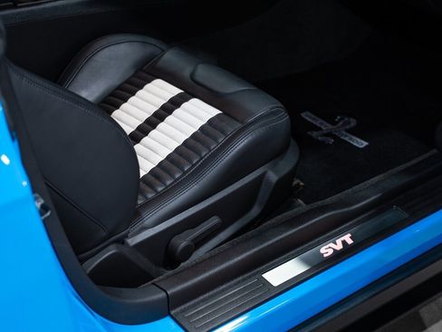 Used 2012 Ford Mustang Shelby GT500 w/ SVT Performance Pkg image 38