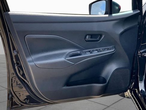 Used 2024 Nissan Versa S w/ Trunk Package FWD image 20