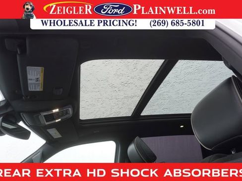 Used 2024 RAM 1500 Laramie image 16