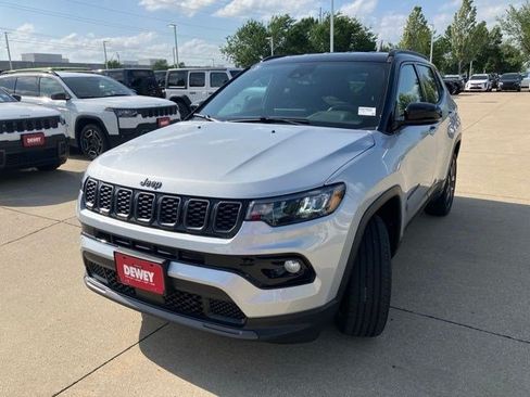 New 2026 Jeep Compass Limited AWD/4WD image 3