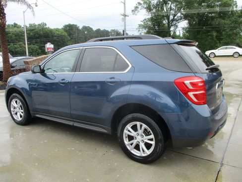 Used 2017 Chevrolet Equinox LT w/ Convenience Package FWD image 26