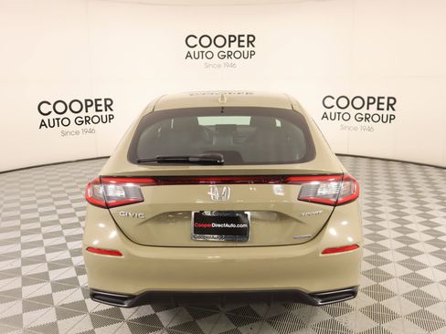 Used 2025 Honda Civic Sport image 22
