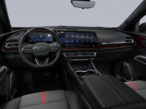 New 2027 Chevrolet Traverse RS w/ LPO, Floor Liner Package FWD image 7