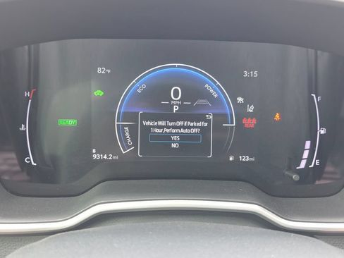 Used 2025 Toyota Corolla XLE FWD image 17