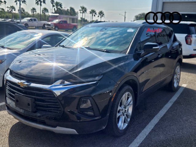 Used 2020 Chevrolet Blazer LT w/ Sound & Technology Package FWD image 3
