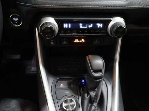 New 2025 Toyota RAV4 XLE image 30