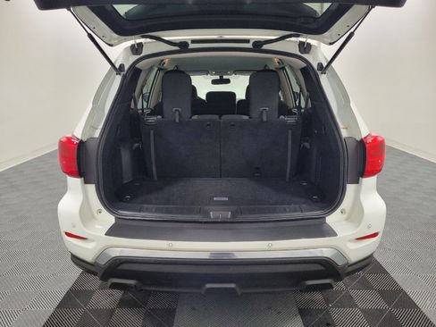 Used 2017 Nissan Pathfinder SV AWD/4WD image 29