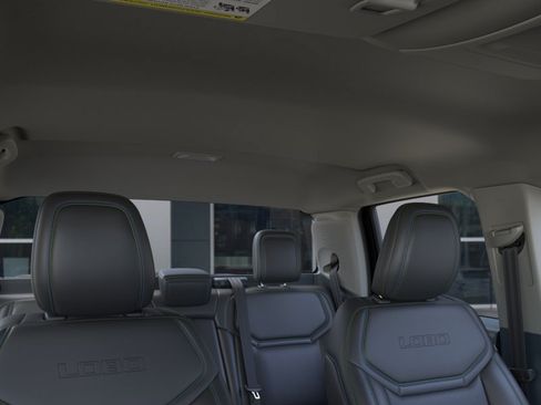 New 2026 Ford Maverick Lobo AWD/4WD image 14