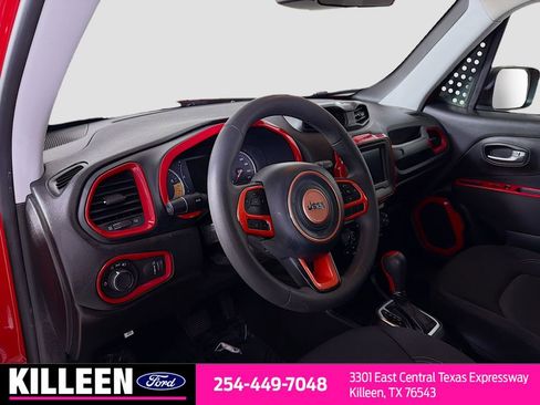 Used 2020 Jeep Renegade Sport image 10