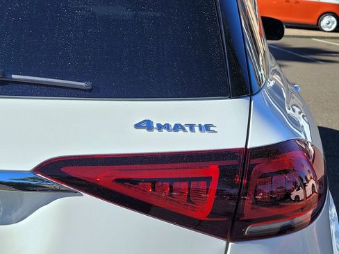 Used 2023 Mercedes-Benz GLE 450 4MATIC image 11