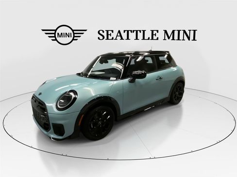 New 2026 MINI Cooper S image 5