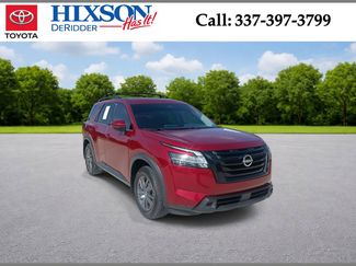 Used 2022 Nissan Pathfinder SV w/ SV Black Package FWD video 1