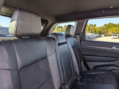 Used 2021 Jeep Grand Cherokee Laredo X image 14