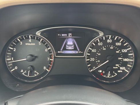 Used 2016 Nissan Pathfinder 4WD image 17