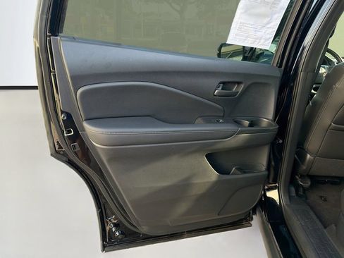 Certified 2024 Honda Passport EX-L image 25