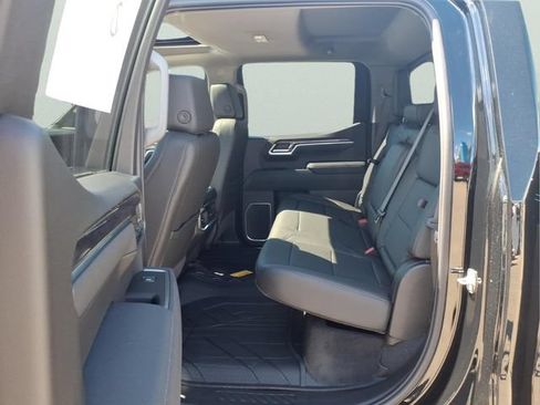 New 2026 Chevrolet Silverado 1500 LTZ w/ LTZ Premium Package AWD/4WD image 10