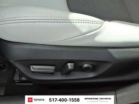 Used 2021 Toyota Corolla XSE FWD image 15
