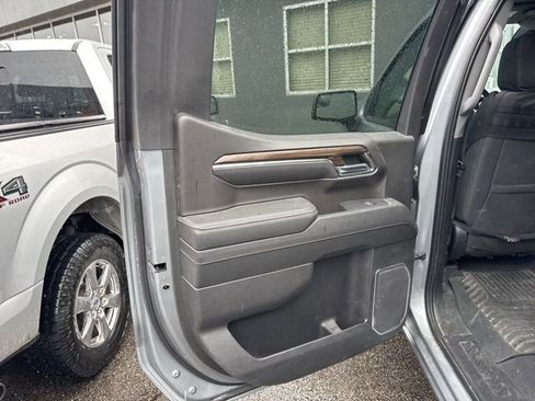 Used 2023 Chevrolet Silverado 1500 RST image 15